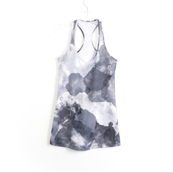 Lululemon tie-dye gray abstract print yoga fitness